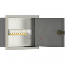 IEK Щиток осветительный УОЩВ утопленный с автоматическими выключателями 3p 1х100А 1p 6х16А